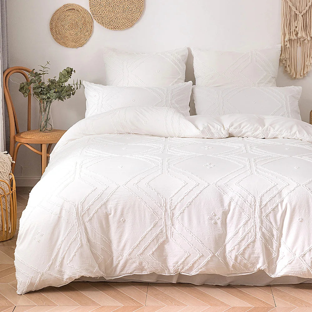 Summer White Bedding