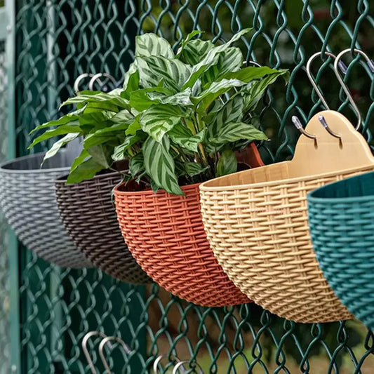 Plastic Wall Hanging Flowerpot